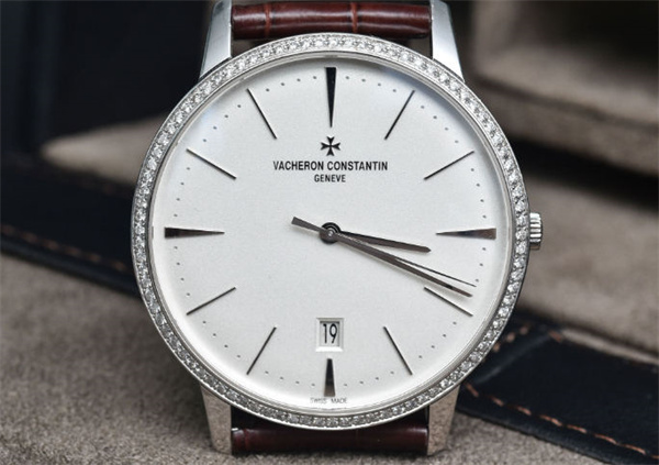 江诗丹顿手表生锈了处理办法是什么(图) 江诗丹顿手表生锈了处理办法是什么(图)