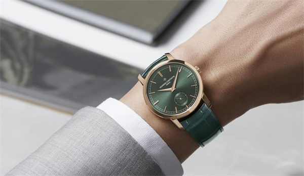 表壳裂了报废？江诗丹顿其实比你想象中更扛造（图）